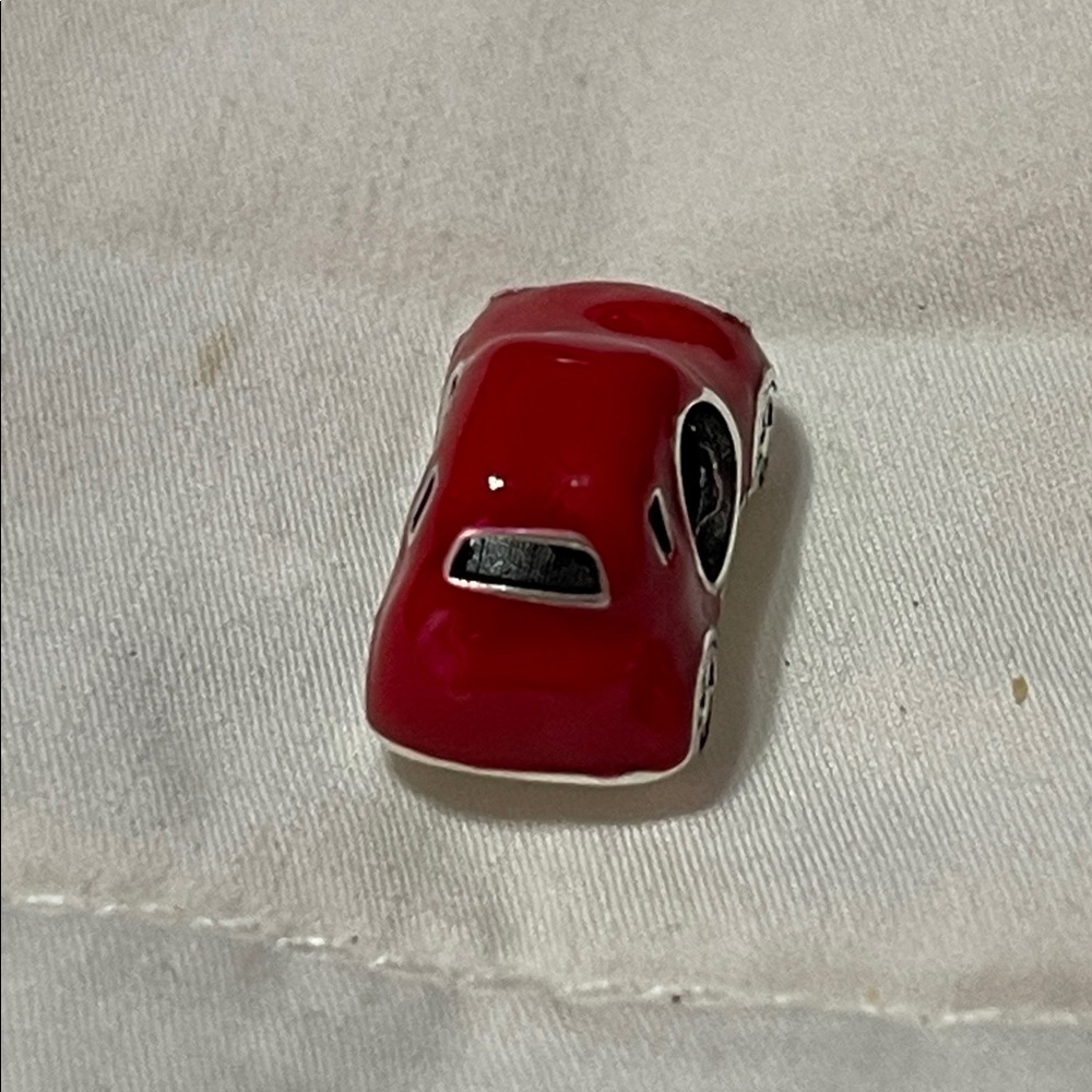Red Volkswagen Beetle Charm with Red Heart Details - Picture 8 of 8